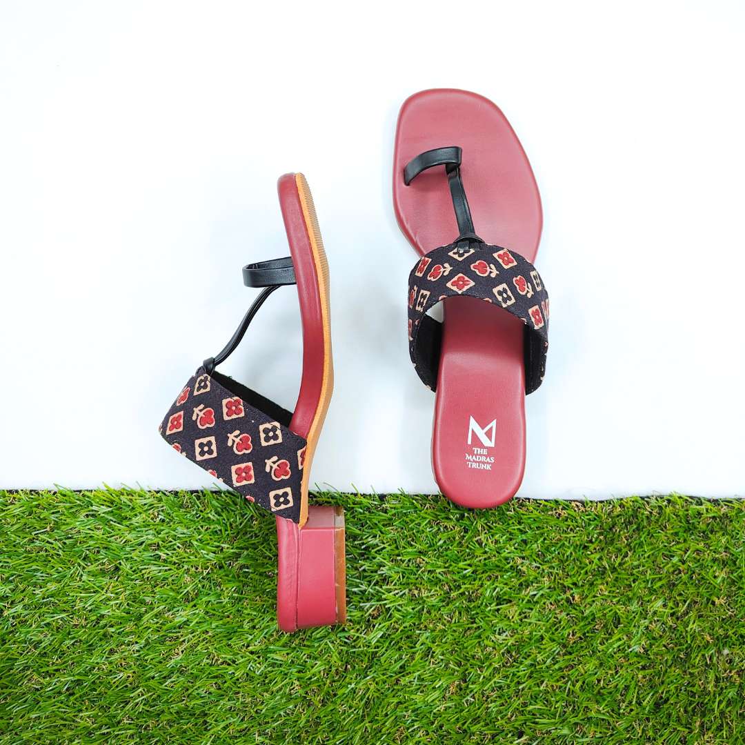 Amara Uno Maroon Black