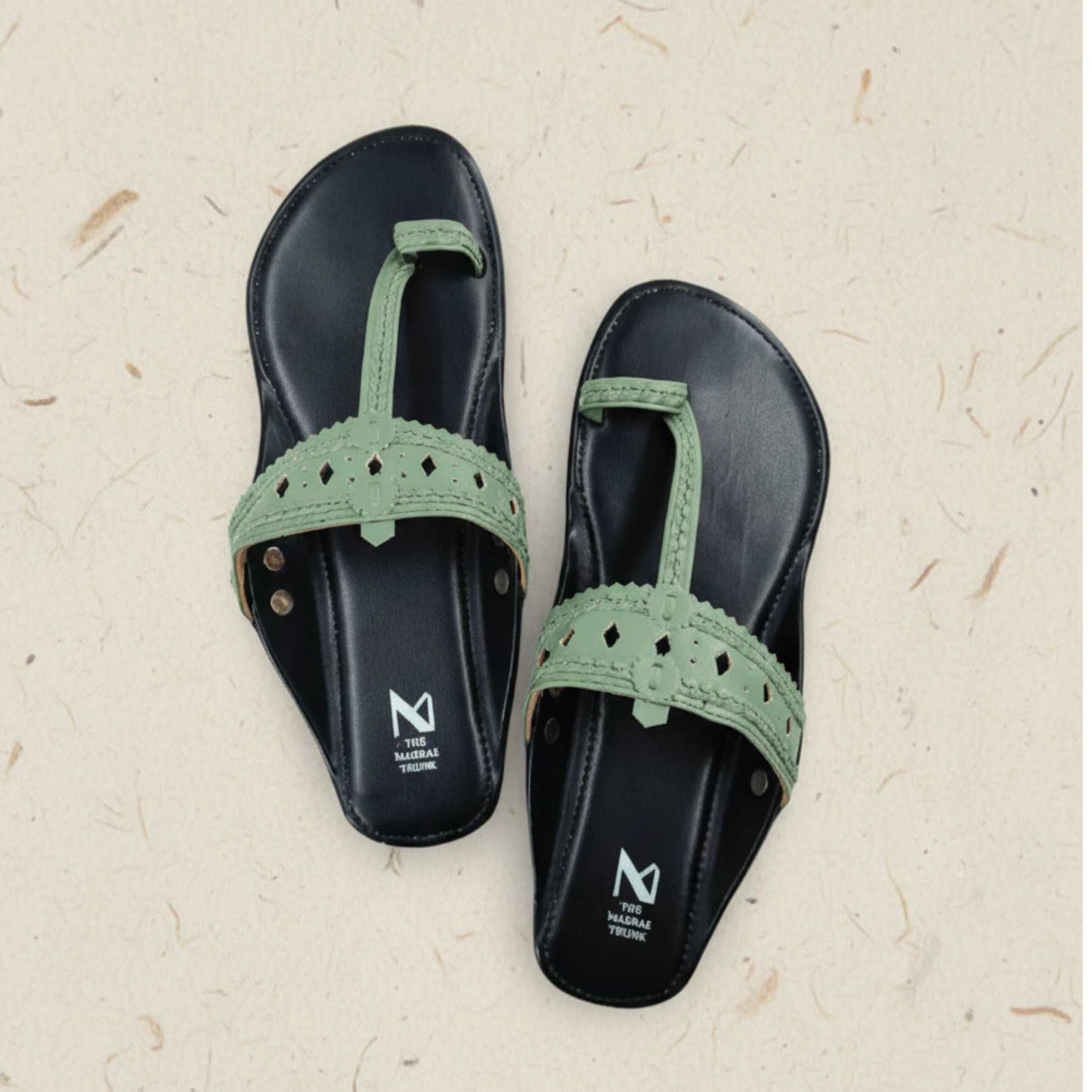 Haiku Black Olive