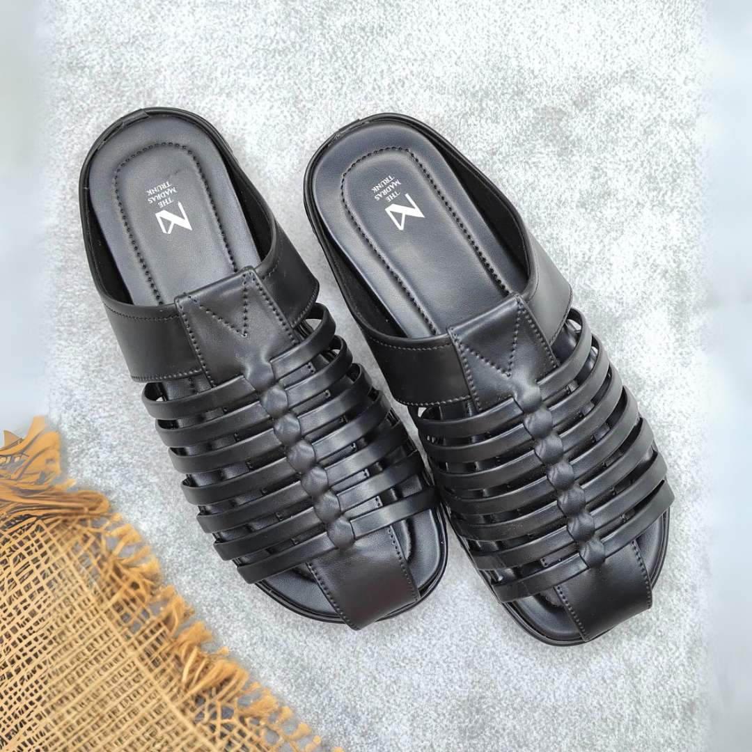 Veer Black