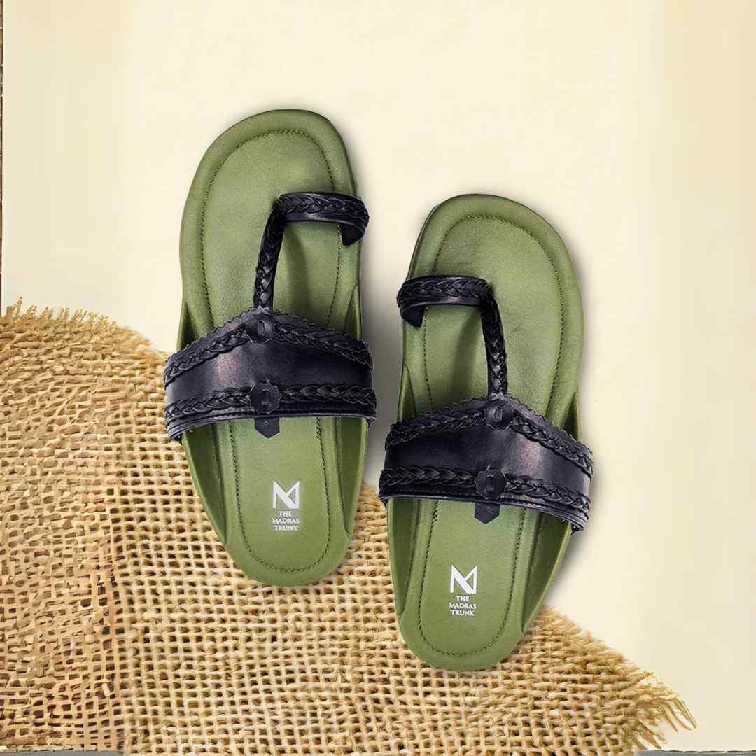 Desi Olive Black