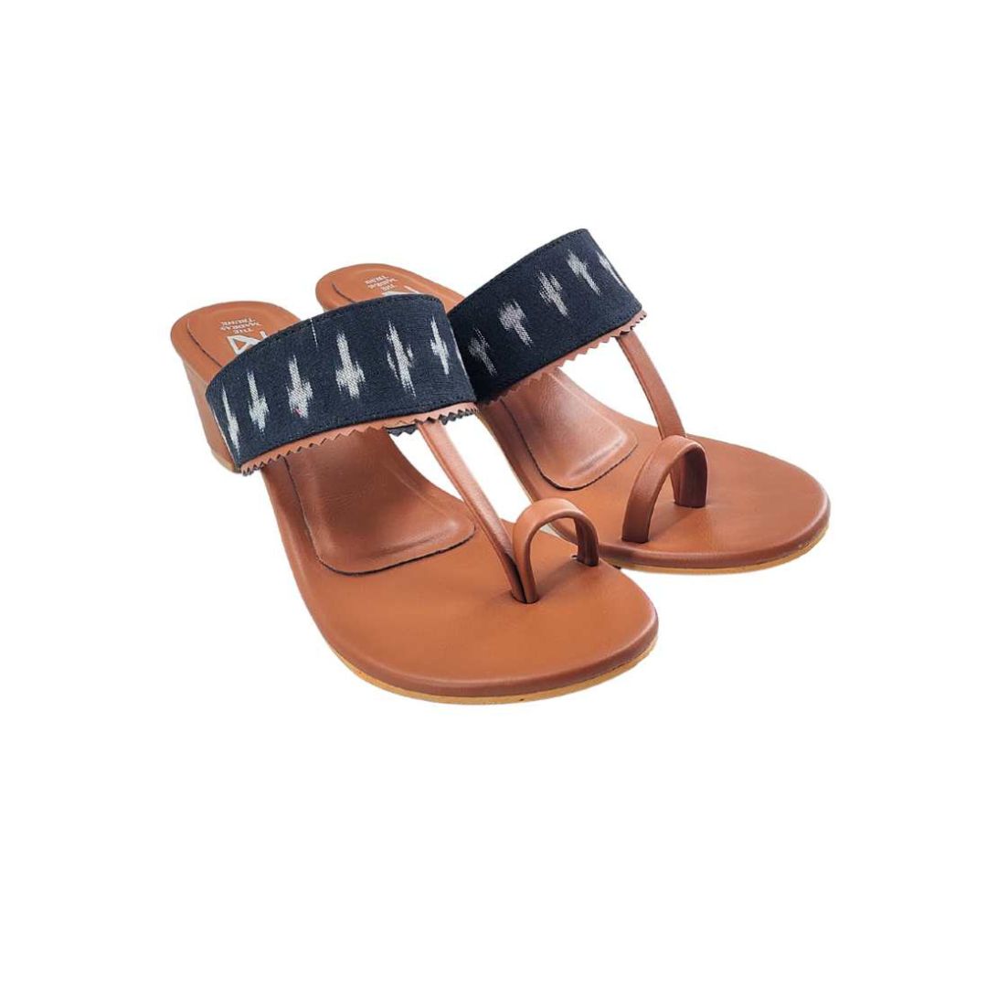 Haiku Duet Kaya Tan Black