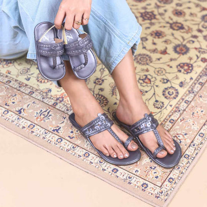 Inai Dark Silver