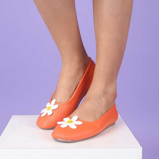 Maisy Orange