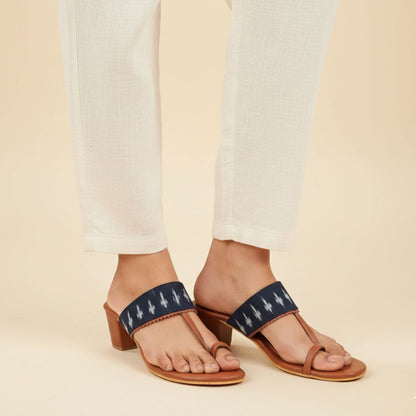 Haiku Duet Kaya Tan Black