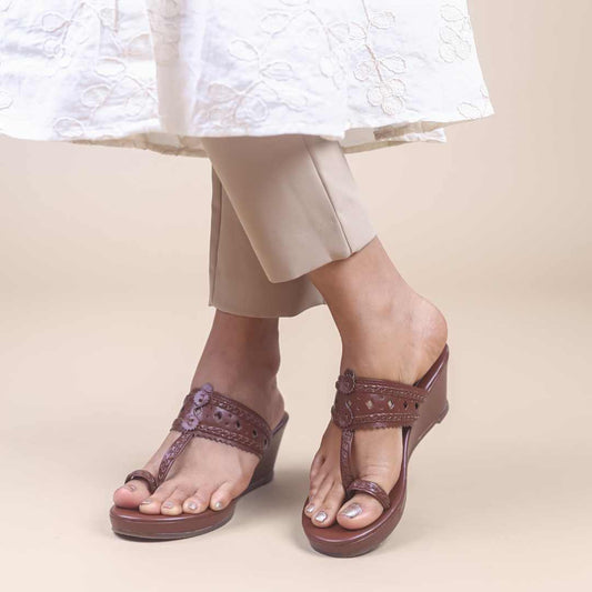 Haiku Wedges Rang Brown