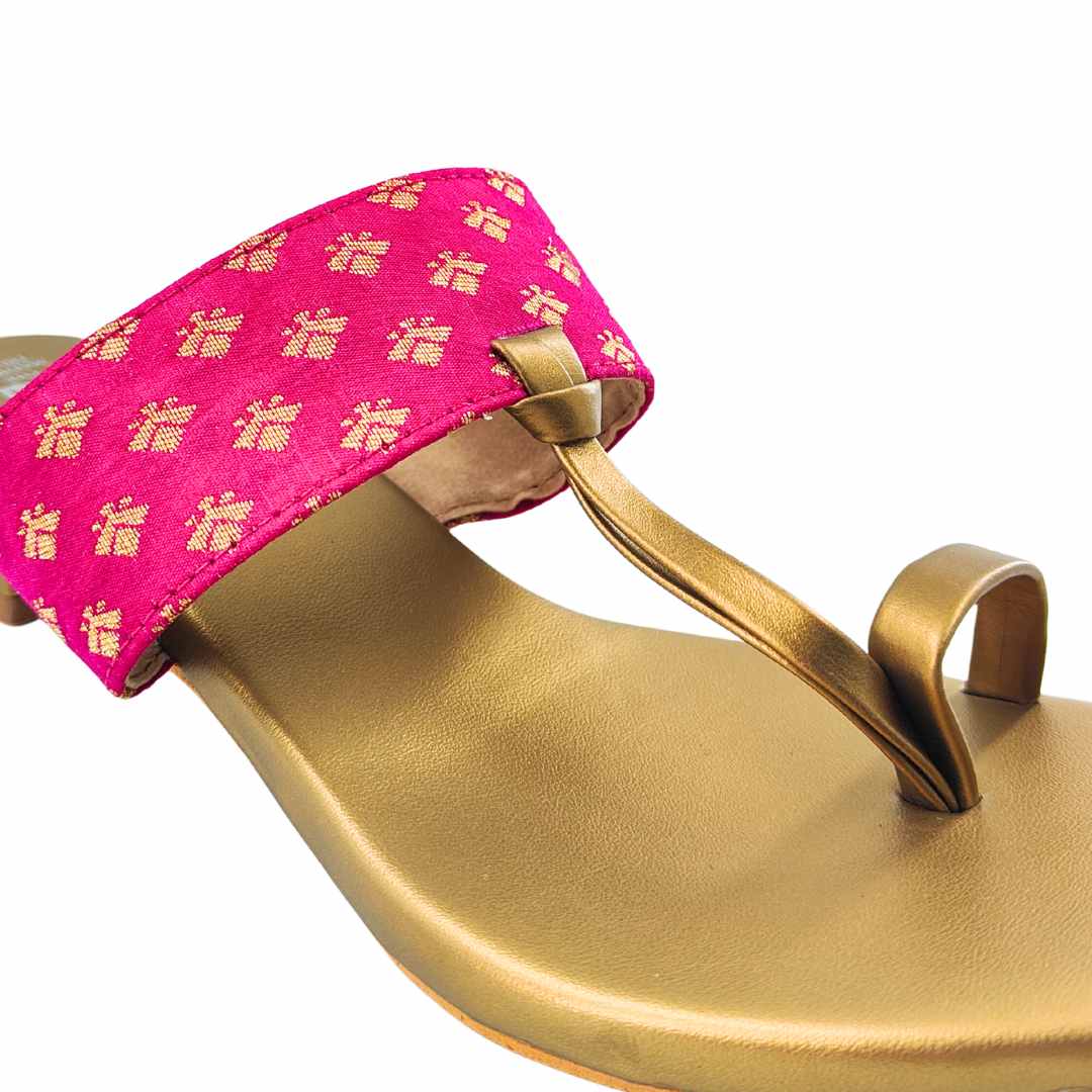 Amara uno Pink Brocade