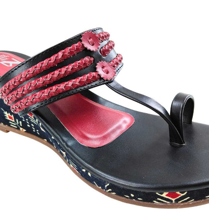 haiku wedges Ruhi Black Maroon