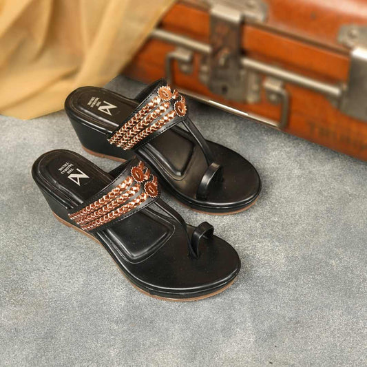 Haiku wedges Ruhi Black