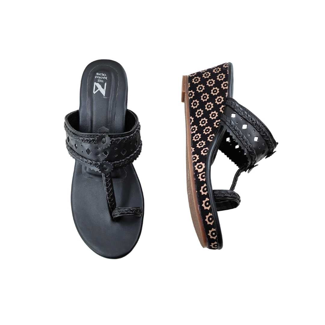 Haiku wedges New  Rang Black